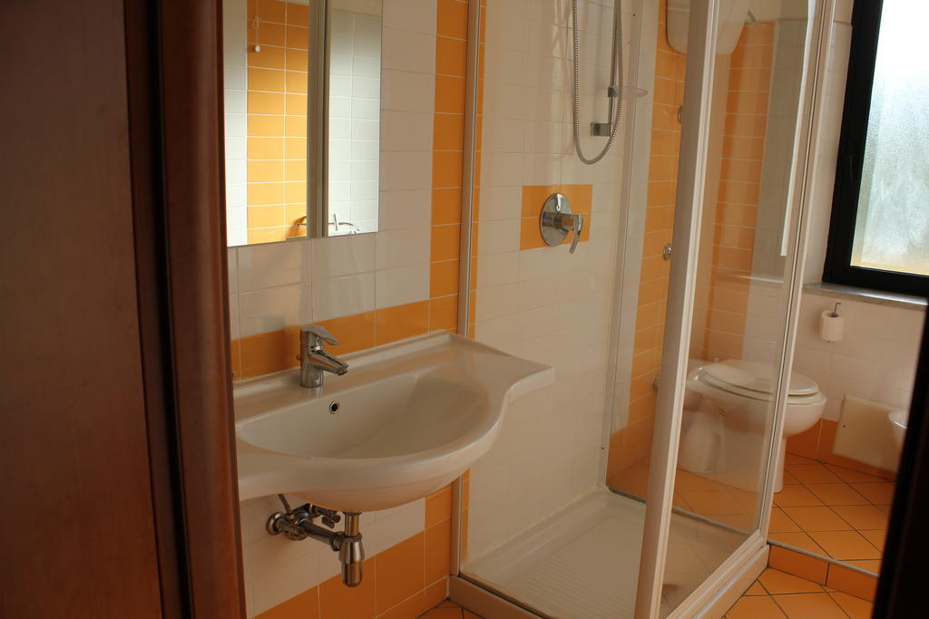 Hotel 106 Sellia Marina Szoba fotó