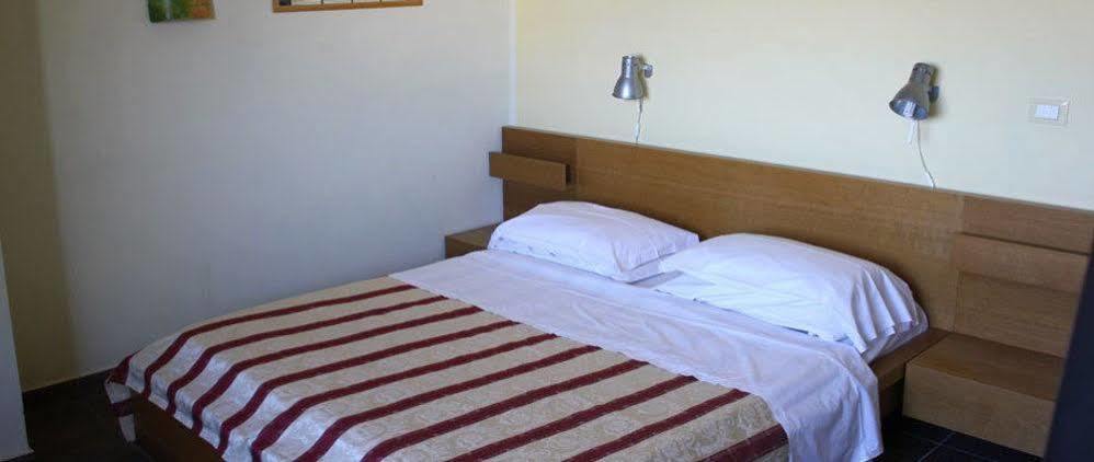 Hotel 106 Sellia Marina Kültér fotó